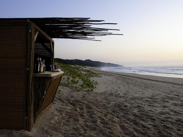 Rocktail Beach Camp - beach bar